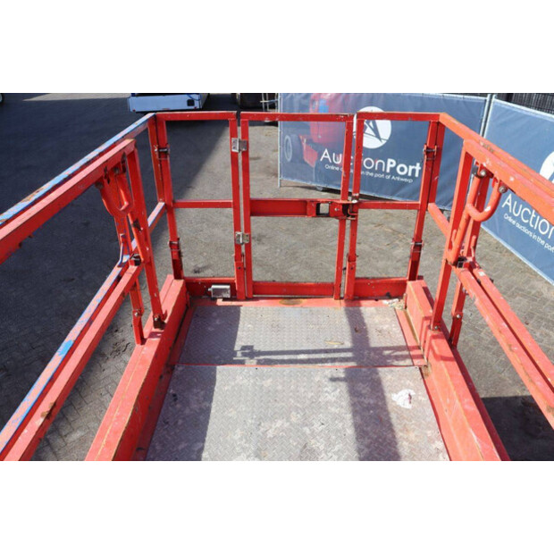 2013 جيني GS-3369-46409404