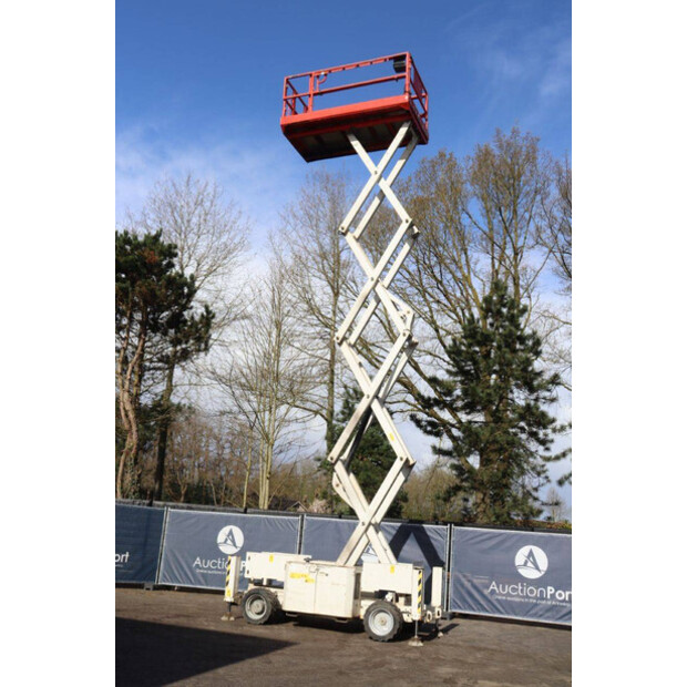 2013 جيني GS-3369-46409408