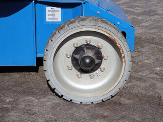 2016-genie-z400ajpn-46409431