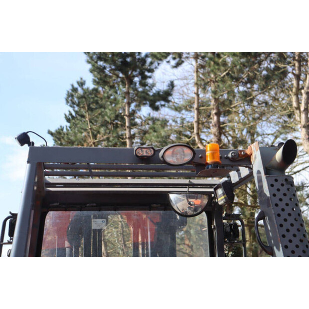 2005 Toyota D70-46409520