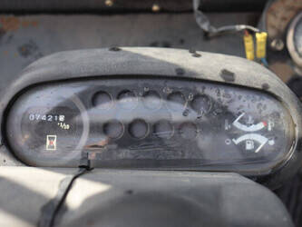 2005-toyota-d70-46409531