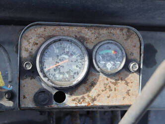 2005-toyota-d70-46409533