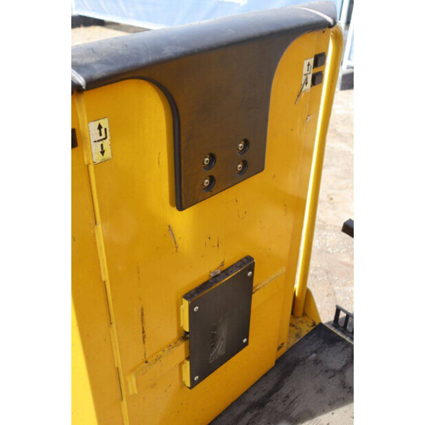 2019 Yale MO10E AC-46409561