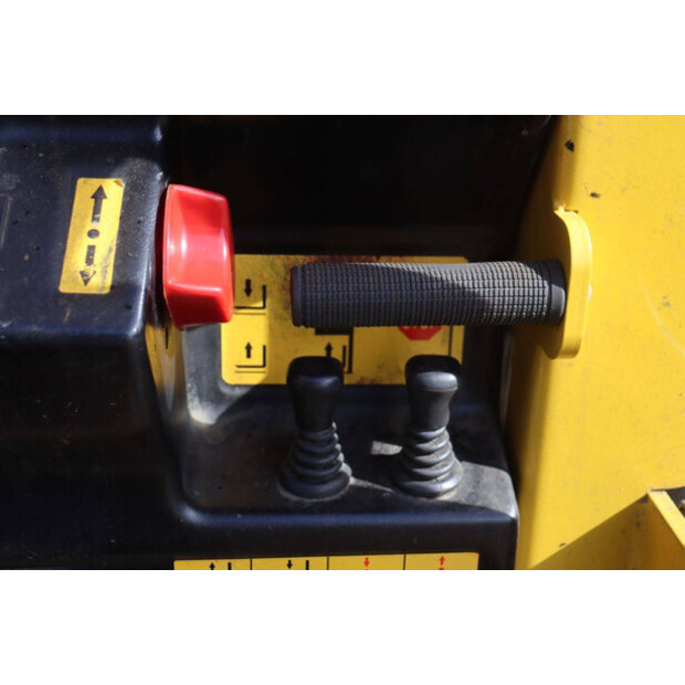 2019 Yale MO10E AC-46409564