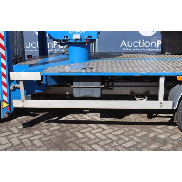 2013 Mercedes-Benz SPRINTER-46409592