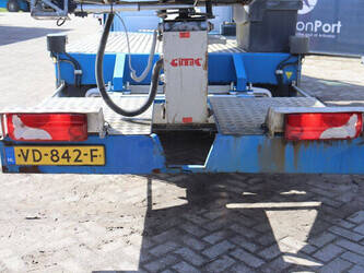 2013-mercedes-benz-sprinter-1439204-46409594