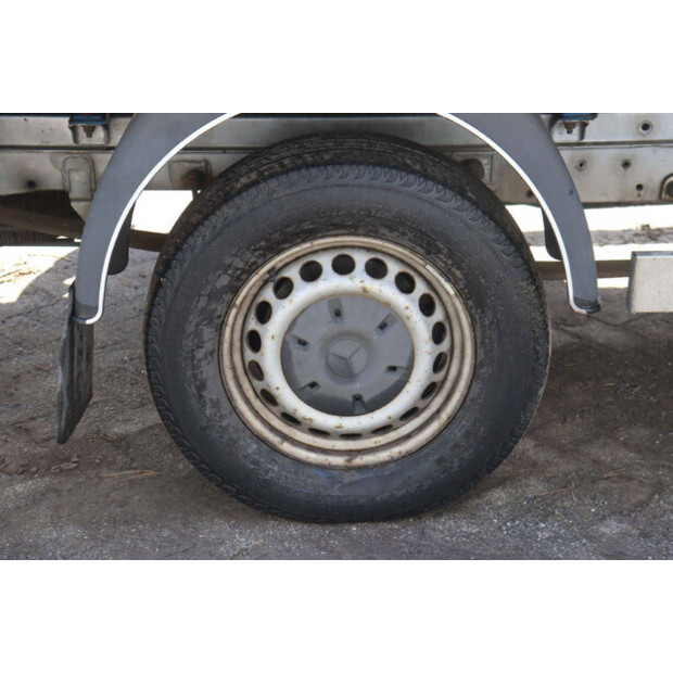 2013 Mercedes-Benz SPRINTER-46409597