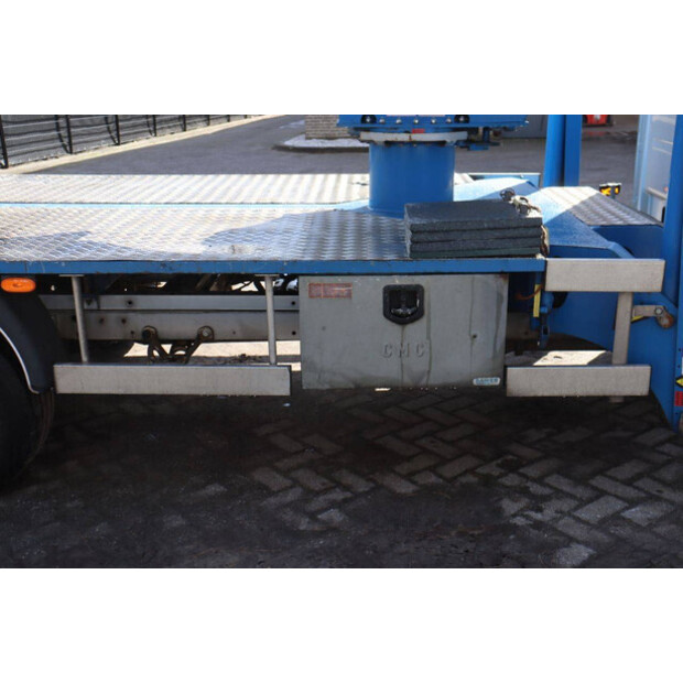 2013 Mercedes-Benz SPRINTER-46409599