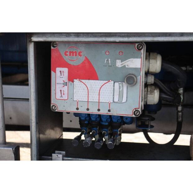 2013 Mercedes-Benz SPRINTER-46409602