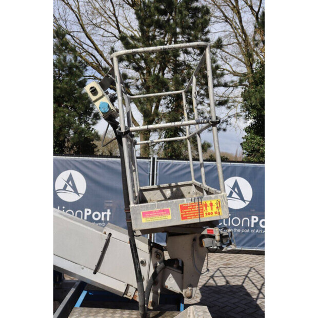 2013 Mercedes-Benz SPRINTER-46409605