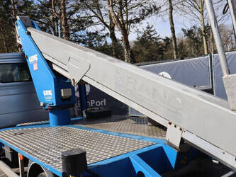 2013-mercedes-benz-sprinter-1439204-46409610