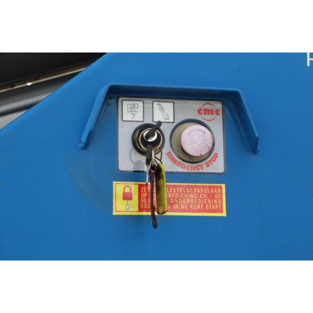 2013 Mercedes-Benz SPRINTER-46409614