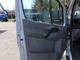 2013-mercedes-benz-sprinter-1439204-46409617