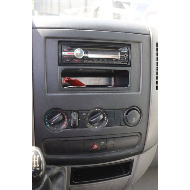 2013 Mercedes-Benz SPRINTER-46409624