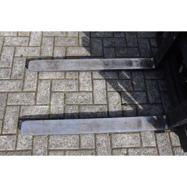 2004 جنجهينريتش EFG 110k-46409658