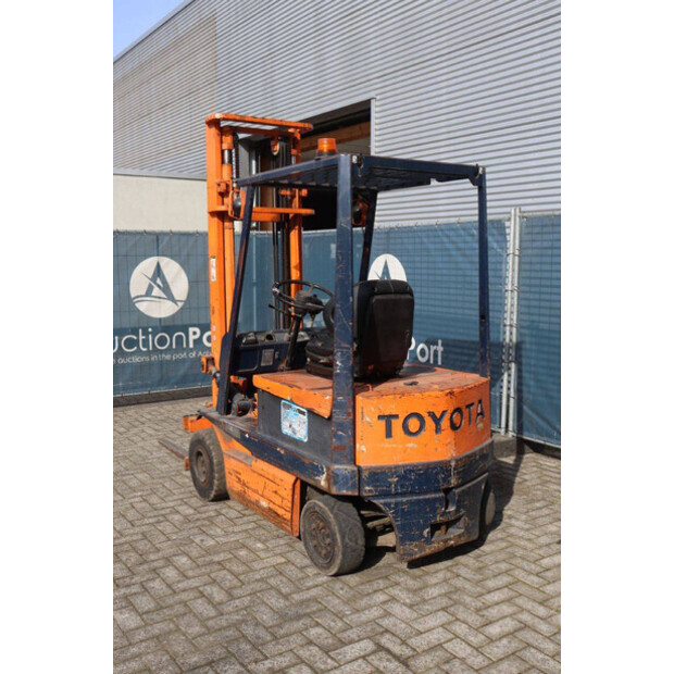 2000 تويوتا 4FB20-46409700