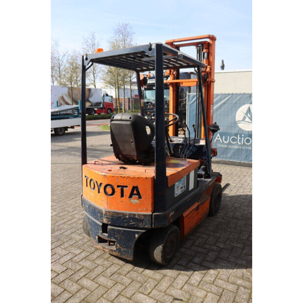 2000 تويوتا 4FB20-46409702