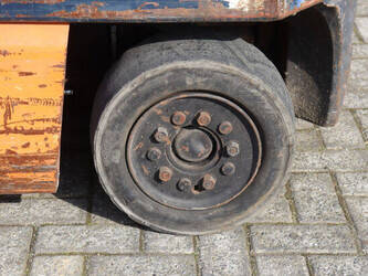 2000-toyota-4fb20-1439207-46409711