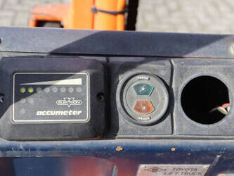 2000-toyota-4fb20-1439207-46409722