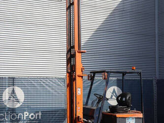 2000-toyota-4fb20-1439207-46409725