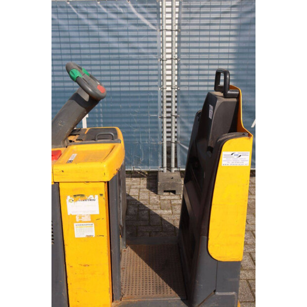 2006 Jungheinrich ECE 220-46409743