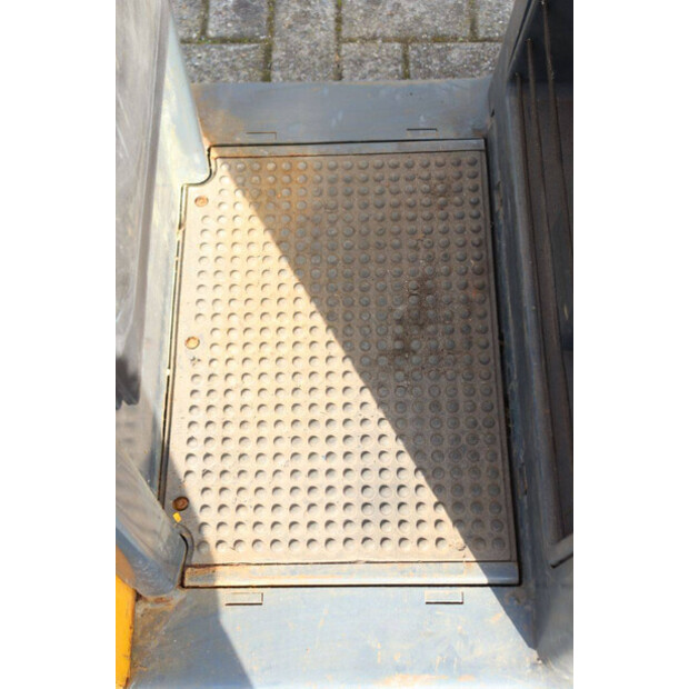 2006 Jungheinrich ECE 220-46409744