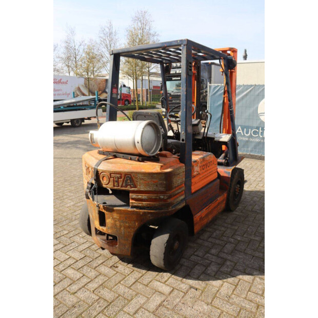 1989 Toyota 42 5F GF 20-46409755