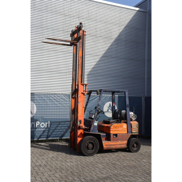 1989 Toyota 42 5F GF 20-46409782