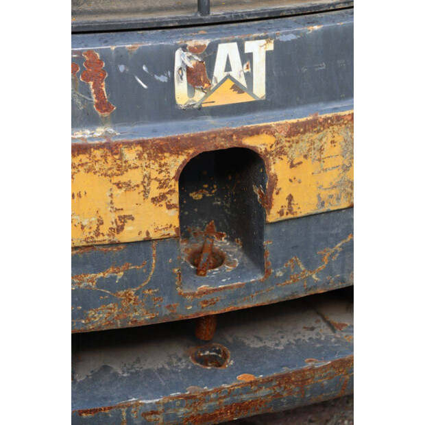 2002 Caterpillar GC45K-46409835