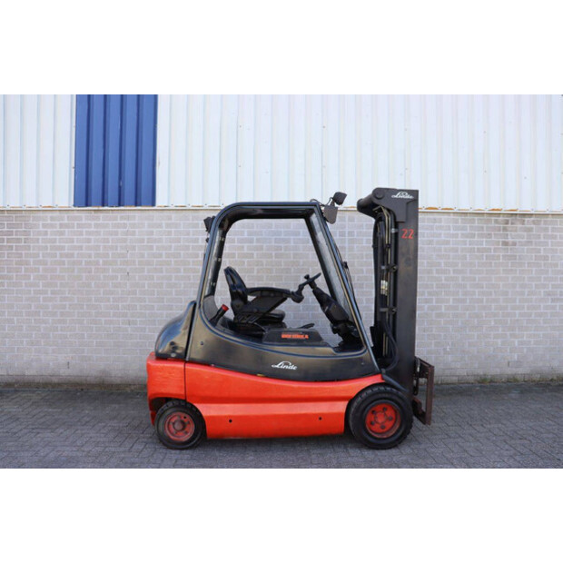 2003 Linde E30-02-46409940