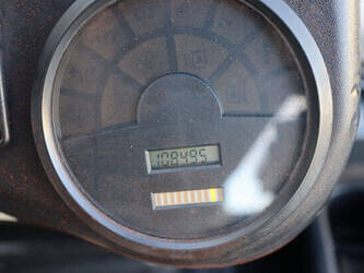 2003-linde-e30-02-1439214-46409947