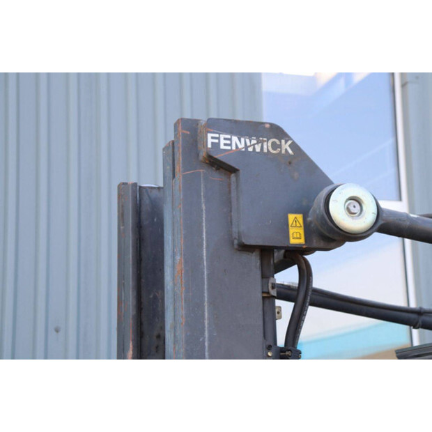 2013 Linde E25-01-46410019