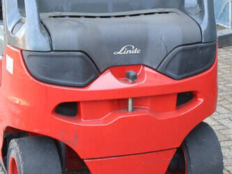 2013-linde-e25-01-1439217-46410024