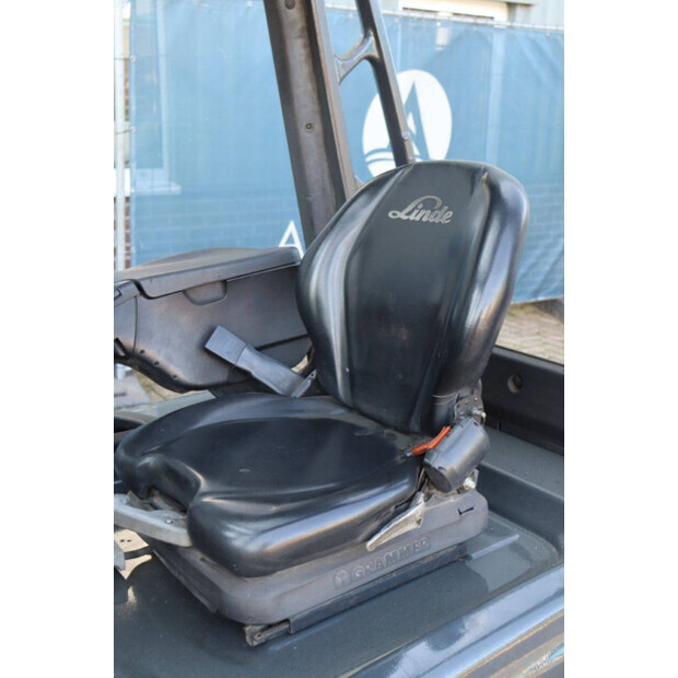 2013 Linde E25-01-46410028