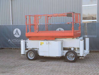 2012-genie-gs-2669-1439220-46410107