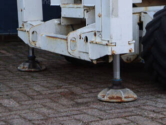 2012-genie-gs-2669-1439220-46410128