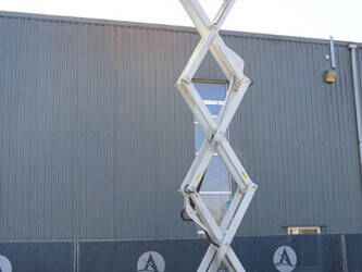 2012-genie-gs-2669-1439220-46410129