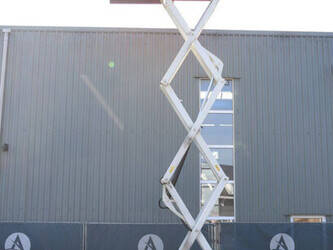 2012-genie-gs-2669-1439220-46410130