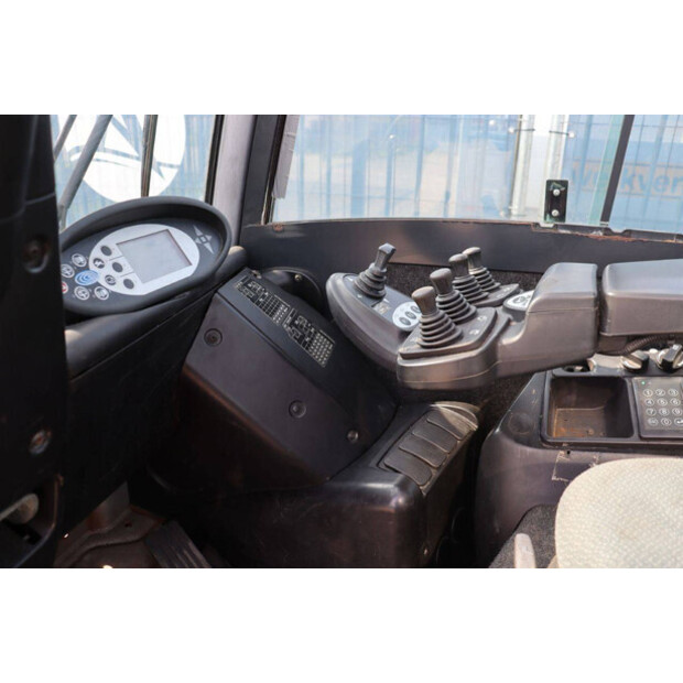 2018 Still RX70-35-46410157