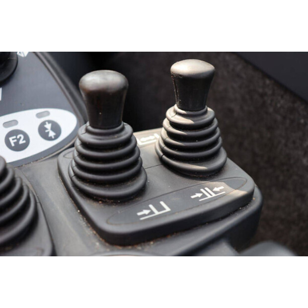 2018 Still RX70-35-46410162