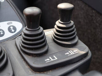 2018-still-rx70-35-1439221-46410162