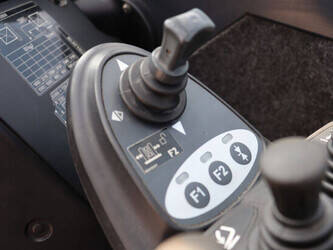 2018-still-rx70-35-1439221-46410163