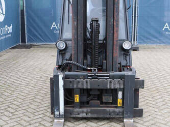 2008-linde-e30-03-1439222-46410179