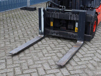 2008-linde-e30-03-1439222-46410181