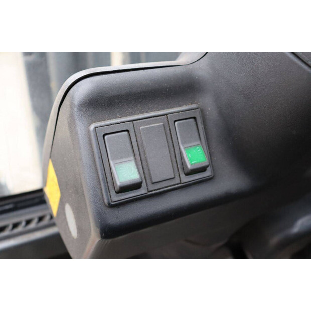 2008 ليندي E30/03-46410201