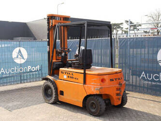 1989-still-r60-35-1439225-46410297