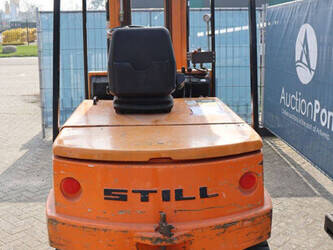 1989-still-r60-35-1439225-46410298