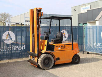 1989-still-r60-35-1439225-46410302