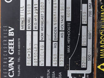 1989-still-r60-35-1439225-46410310