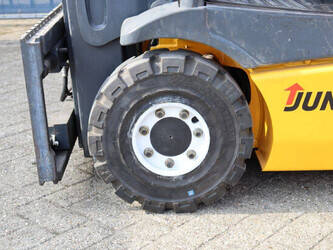 jungheinrich-efg-215-46410346